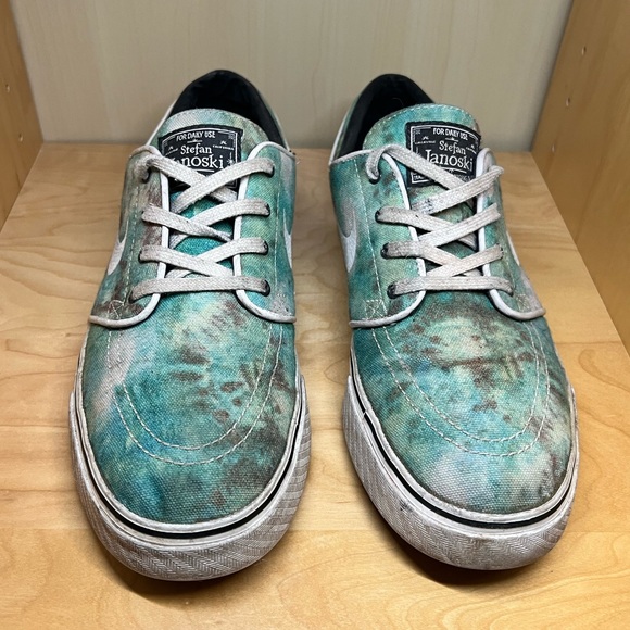 🌈 HOST PICK 🌈 - Picture 2 of 7